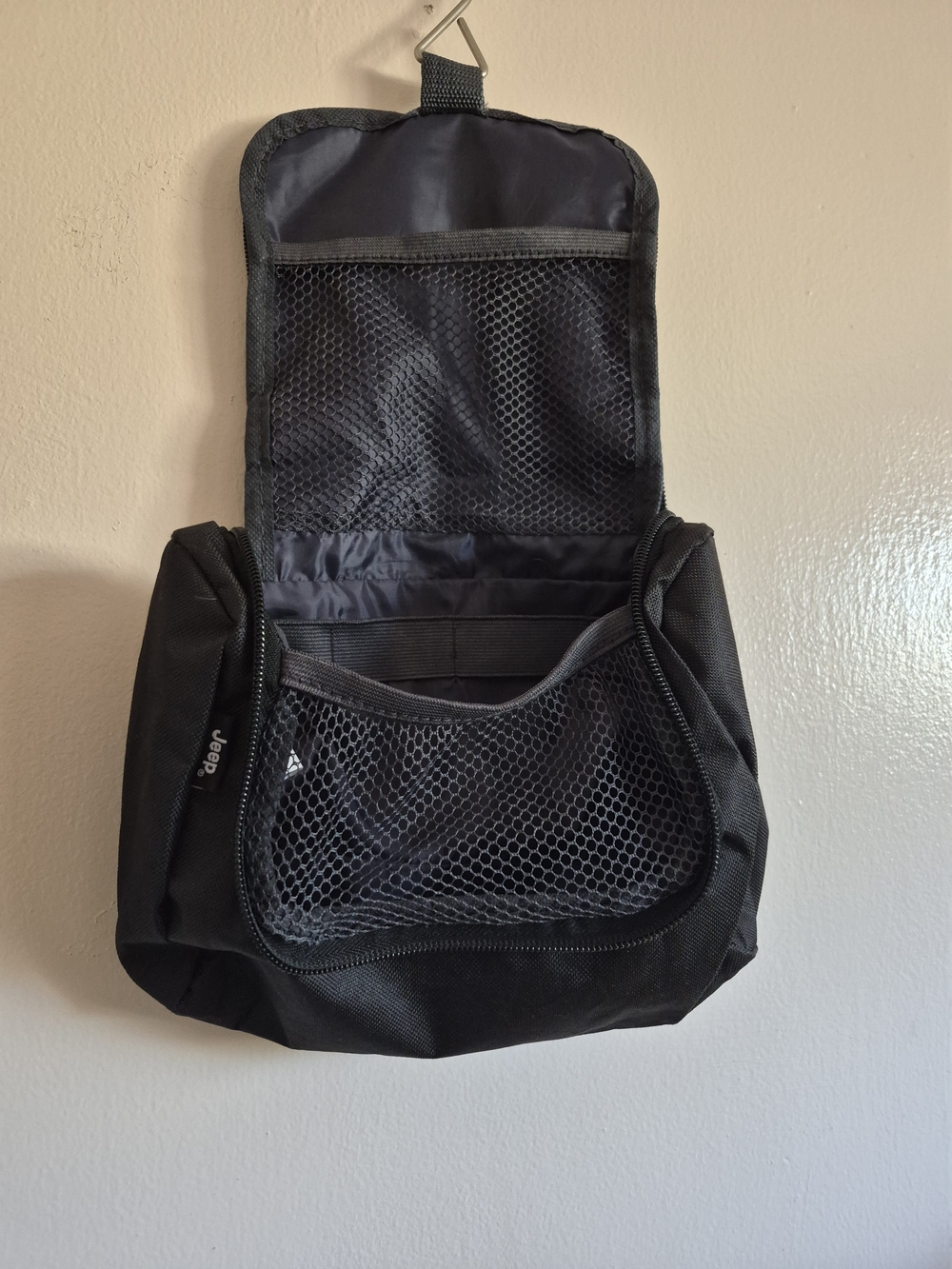 Jeep Black Hanging Travel Toiletry Organizer